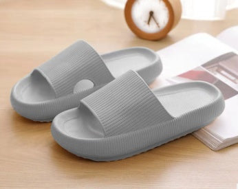 Ultraweiche Cloud Slippers